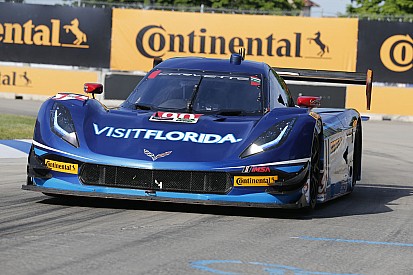 Visit Florida Racing Chevy on Belle Isle front row