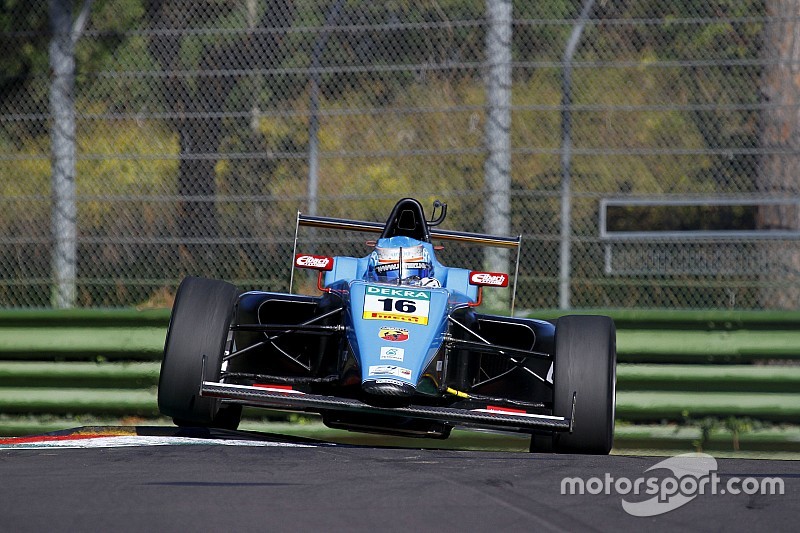 Job Van Uitert svetta tra i 23 piloti presenti ai test ufficiali di Imola