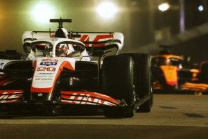 Kevin Magnussen: "Man wird doch wohl noch einen Kratzer haben dürfen!"