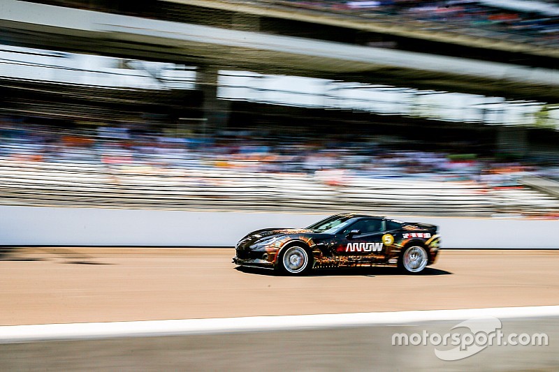 152mph hands-free – Schmidt's amazing four laps of Indy