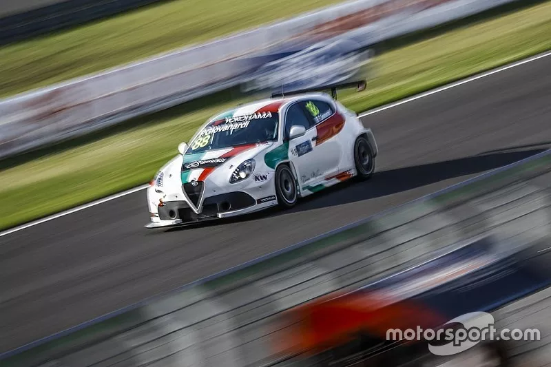 Fabrizio Giovanardi, Team Mulsanne Alfa Romeo Giulietta TCR