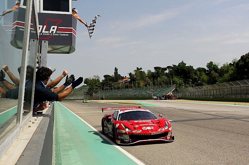 Ferrari 488-GT3 #27, Scuderia Baldini 27: Fisichella-Gai