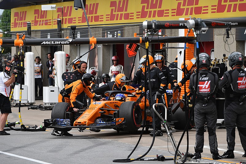 Alonso sajnálja az újabb kiesést, de már utazik is Le Mans-ba