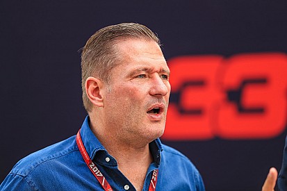 Jos Verstappen: “Ferrari, yakıt hatasını yanlışlıkla yapmadı”
