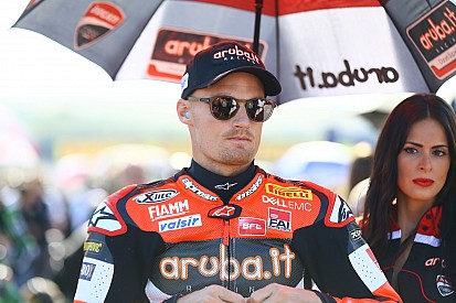 Test Jerez SBK: Davies sta bene. Solo una forte contusione al ginocchio