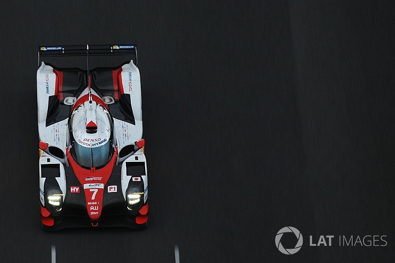 Toyota faz primeiro teste com sucesso de novo TS050