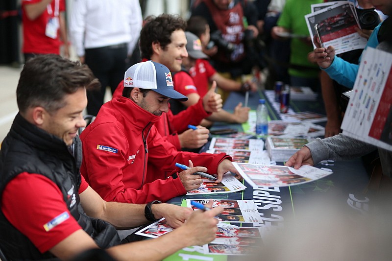 Jani & Lotterer exklusiv: Warten auf den Schluckauf ...