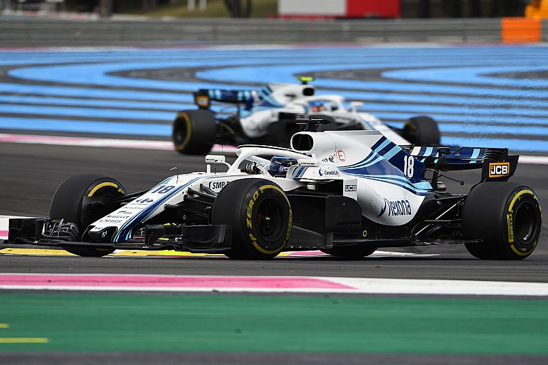 Stroll, Williams'ın sorunlarına rağmen F1'de yarışmaktan zevk ağlıyor