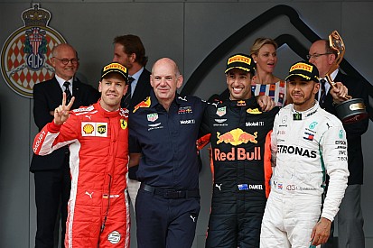 Ricciardo ziet zichzelf nog niet als titelkandidaat: "Komen één overwinning tekort"