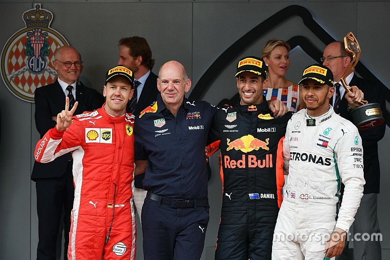 Ricciardo ziet zichzelf nog niet als titelkandidaat: "Komen één overwinning tekort"