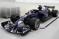 Red Bull lève le voile sur sa RB14
