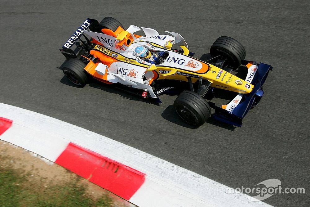 Fernando Alonso, Renault R28  