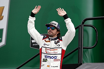 Inside Line F1 Podcast: The power of Fernando Alonso