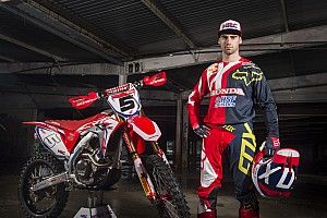 Bogers begint aan herstel voor MXGP-droom: "Zie licht aan het eind van de tunnel"