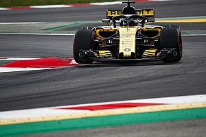 Абитбуль связал прогресс прямых соперников Renault с «гонкой вооружений» между Mercedes и Ferrari