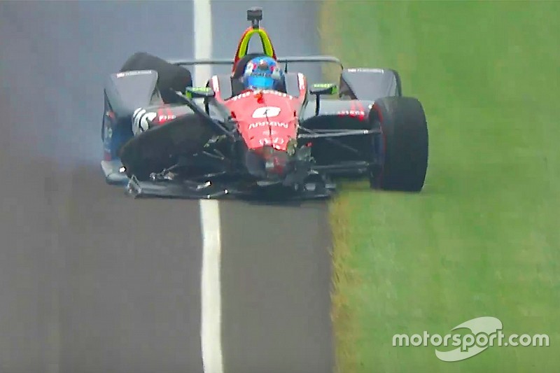 Уикенс разбил машину в последней тренировке Indy 500: видео