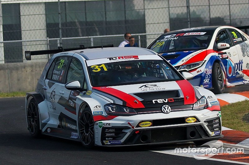 China: il TeamWork Motorsport punta al titolo con la Volkswagen di Wong ed Hui