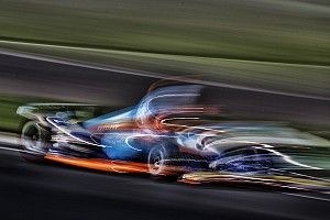 «Едем как по льду». Гонщиков обеспокоили новые машины перед Indy 500