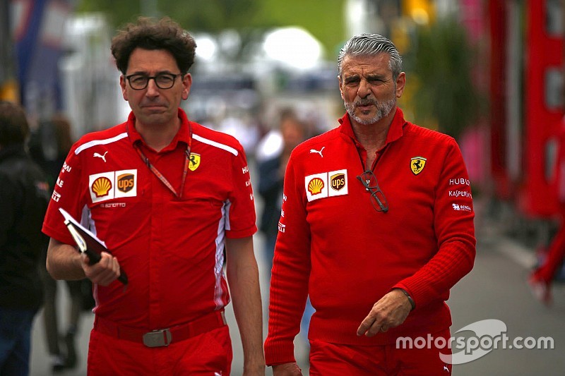 Binotto dacht aan vertrek bij Ferrari na wrijving met Arrivabene