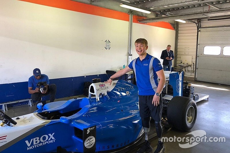 Un test F1 surprise pour Billy Monger