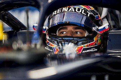 «Я был словно новичок из GP3». Маркелов про вторую гонку в Испании