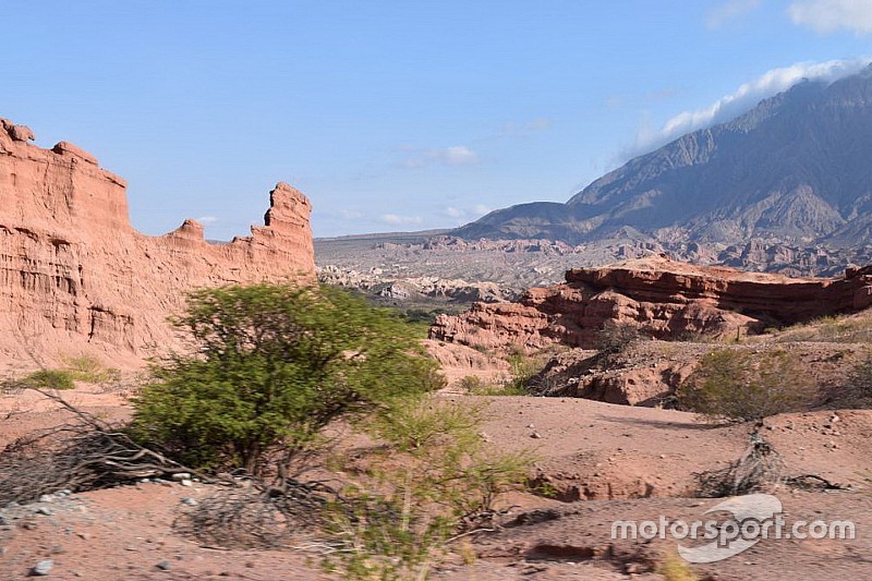 Dakar, in viaggio con Toyota: e finalmente arriva l'Argentina!