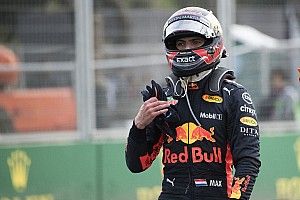 Хорнер посоветовал Ферстаппену брать пример с напарника