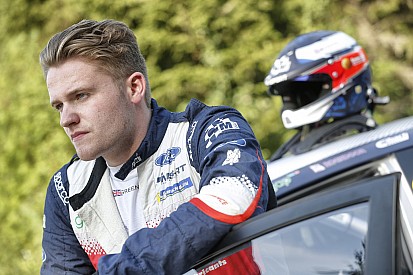 Dúo del M-Sport WRC2 fue hospitalizado