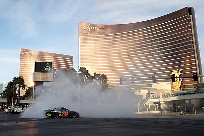 NASCAR Cup awards banquet to remain in Las Vegas in 2018