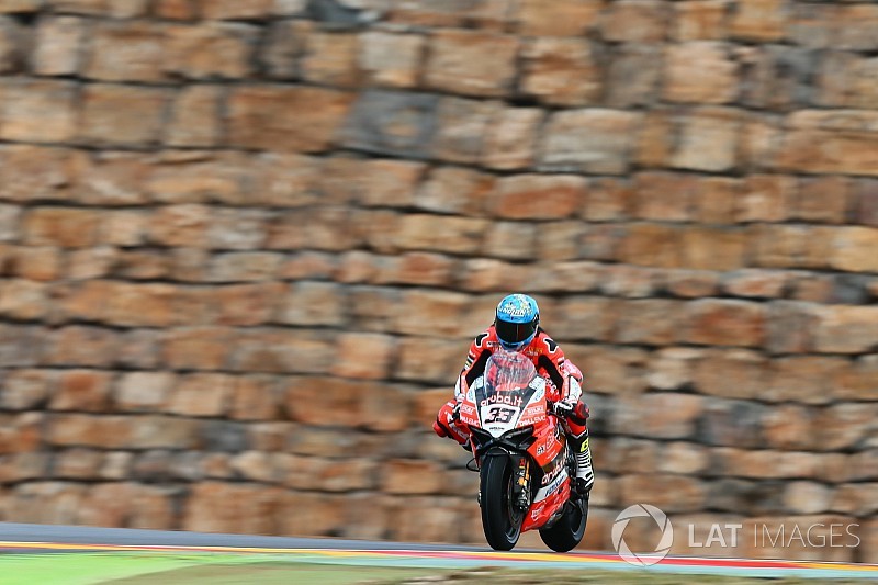 WSBK Aragon: Melandri gewinnt Pole-Krimi gegen Rea