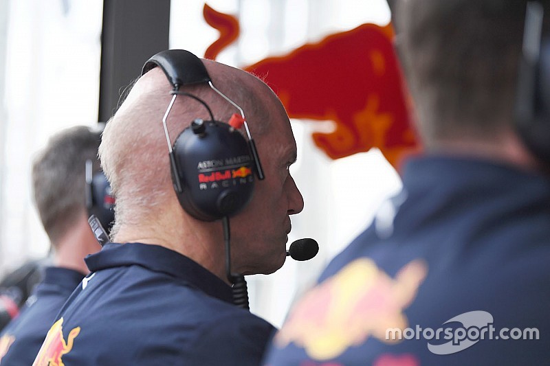 Ньюї став більше працювати над машиною Red Bull