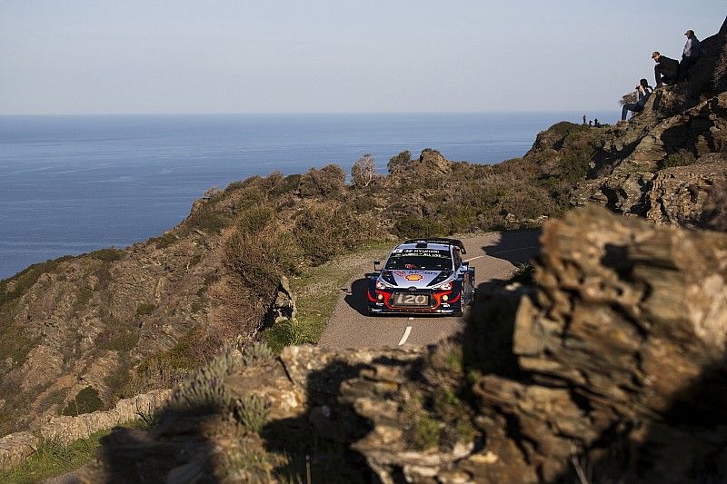 Thierry Neuville, Nicolas Gilsoul, Hyundai Motorsport Hyundai i20 Coupe WRC