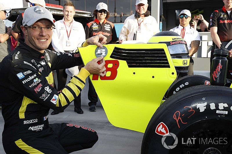 Bourdais sconfigge gli specialisti Penske e conquista la pole a Phoenix