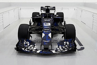 Formel 1 2018: Red Bull zeigt RB14 für Verstappen und Ricciardo