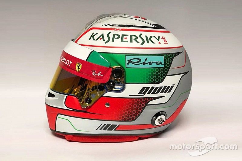 Fotogallery Ferrari: ecco il casco 2018 di Antonio Giovinazzi