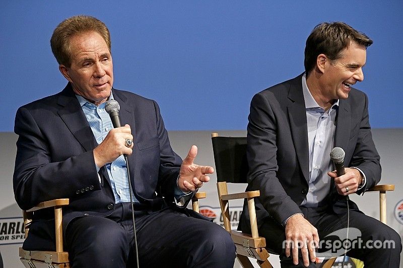 Darrell Waltrip and Jeff Gordon