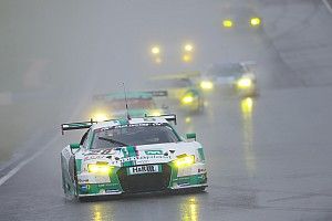 VLN 4: De Phillippi/Mies schwimmen für Audi zum Nordschleifen-Sieg