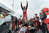 Bourdais holds off Daly to win in Detroit