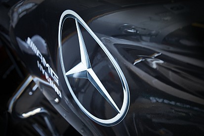 A Mercedes legyártotta a 10 ezer CPAP eszközt a koronavírus elleni harc részeként