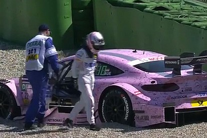 Video: Crash von Lucas Auer im DTM-Training