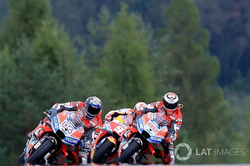 Jorge Lorenzo, Ducati Team, Andrea Dovizioso, Ducati Team, Marc Marquez, Repsol Honda Team