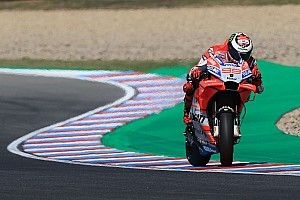 Lorenzo to try "radical" set-up after "difficult" Friday