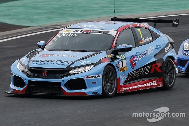Cavalcata solitaria di Mike Halder in Gara 1 al Nürburgring