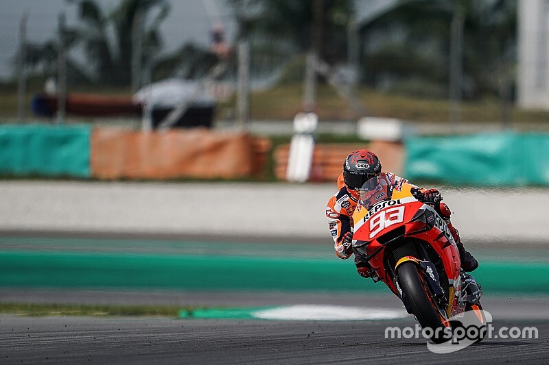 Videó: Marquez esése a sepangi teszt harmadik napjáról