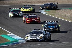 Смотрите прямо сейчас: вторая гонка Lamborghini Super Trofeo в Монце