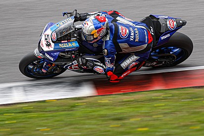 Razgatlioglu edges Redding in Portimao WSBK test