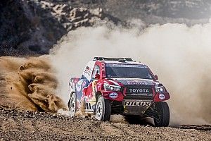 Al-Attiyah agacé par les crevaisons en série
