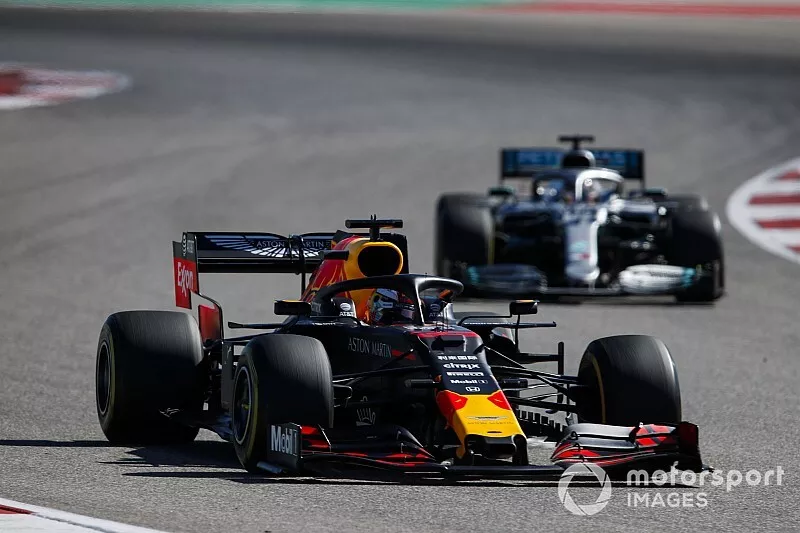 Max Verstappen, Red Bull Racing RB15, leads Lewis Hamilton, Mercedes AMG F1 W10