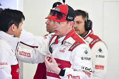 Raikkonen: "Alonso için F1'de rekabetçi bir koltuk olmayabilir"