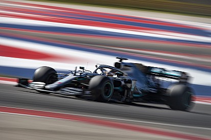 Hamilton tira de rebufo para liderar el viernes de Estados Unidos